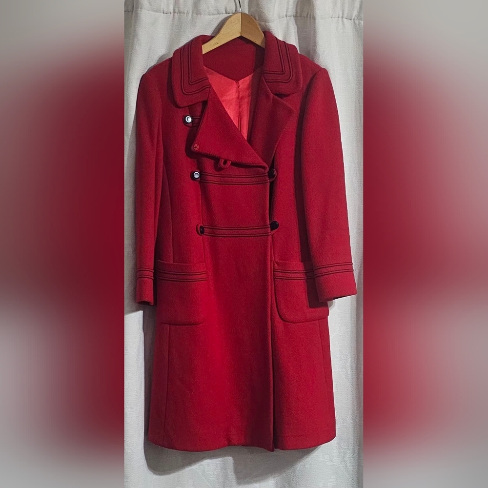 Vintage Union Made Women’s Embroidered Wool Coat Red No Size Or Care Tag EUC